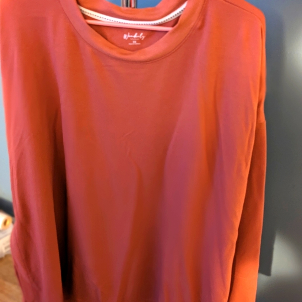 Women's plus top